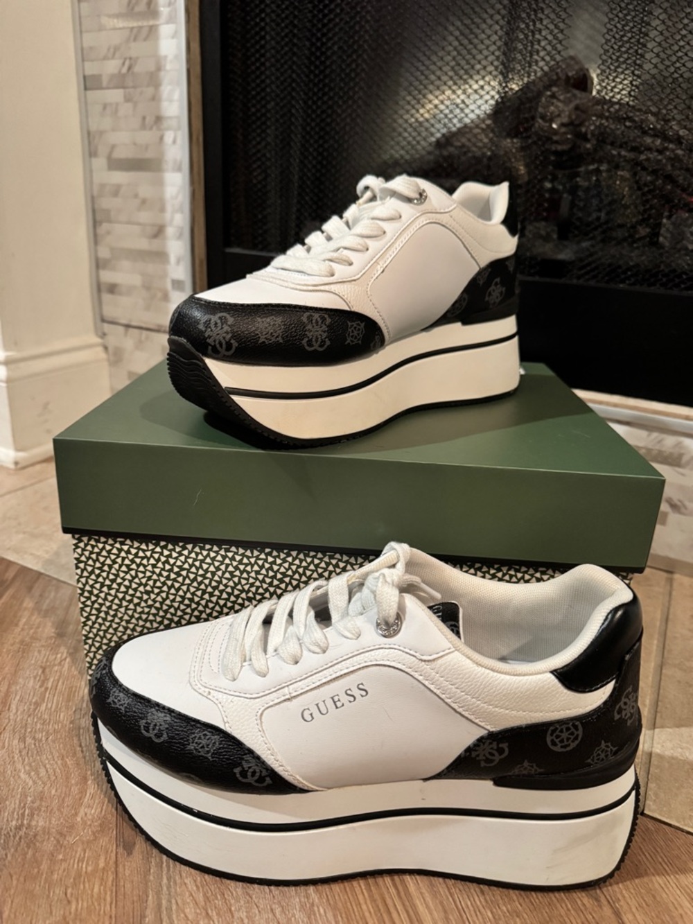 GUESS White and Black Women's Platform Sneakers with Logo Trim